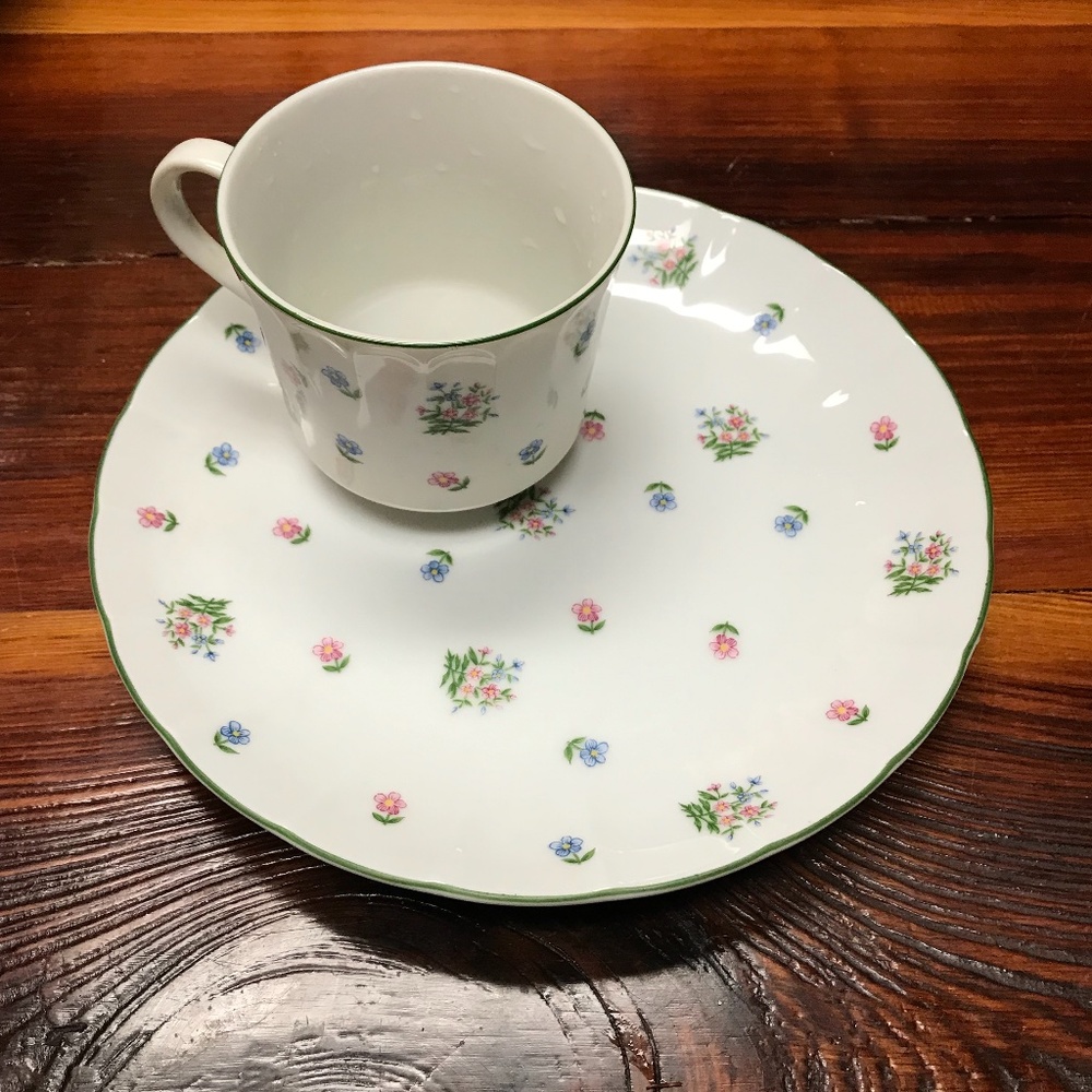 Sadek Petite Fleur footed cup and saucer set